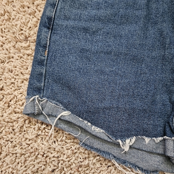 Forever 21 High Rise Shorts - Picture 2 of 7